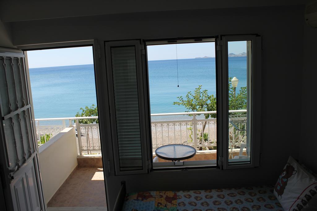 Haraki Aqua Blue Apartamento Exterior foto