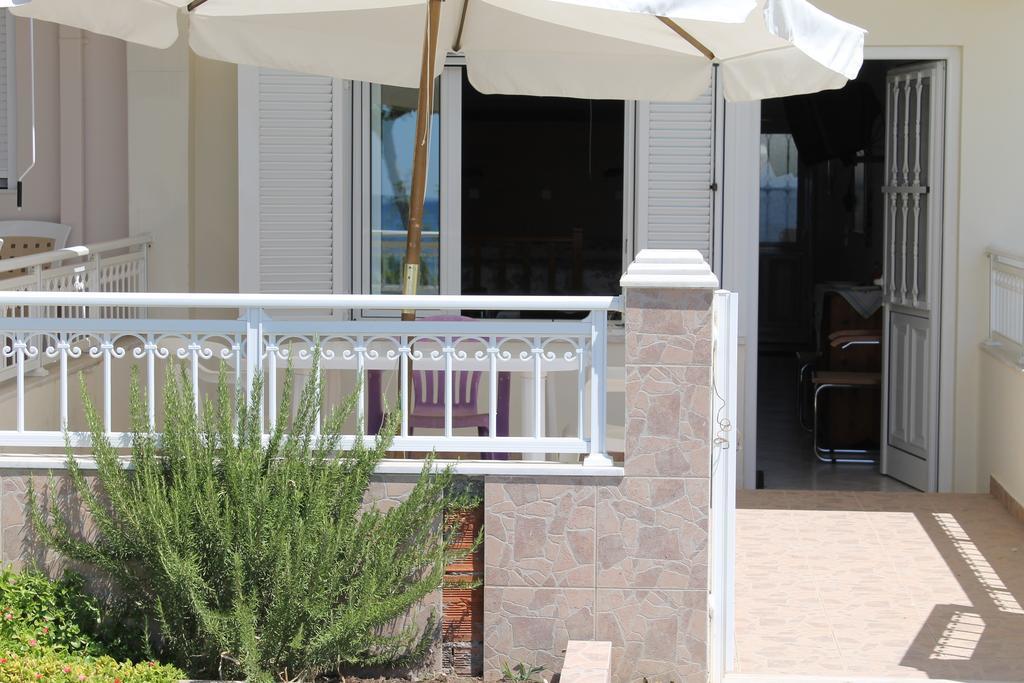 Haraki Aqua Blue Apartamento Exterior foto